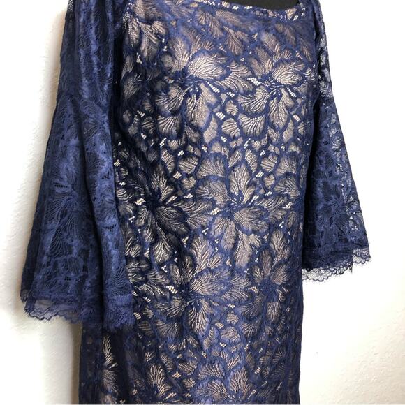 Trina Turk Akamai Lanai navy blue lace overlay off shoulder dress size 8 NWT - Picture 4 of 16